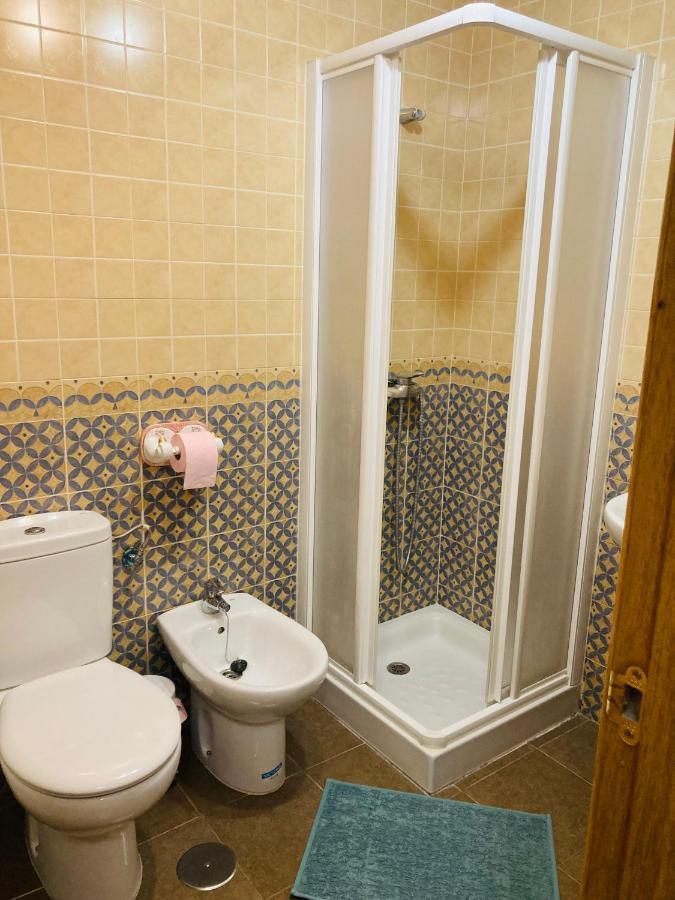 El Hogar De Mercedes Guejar Sierra Exteriör bild