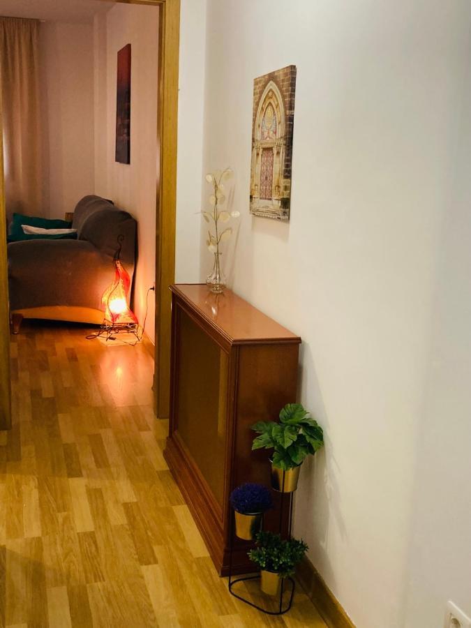 El Hogar De Mercedes Guejar Sierra Exteriör bild