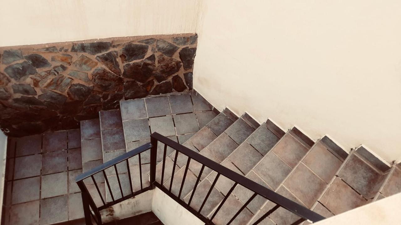 El Hogar De Mercedes Guejar Sierra Exteriör bild
